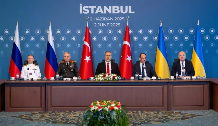 epa12150825 A handout photo made available by the Turkish Foreign Ministry's Press Office shows Turkish Foreign Minister Hakan Fidan (C) presiding over the second round of peace talks between Ukraine and Russia, in Istanbul, Turkey, 02 June 2025. EPA/Murat Gok/Turkish Foreign Ministry HANDOUT HANDOUT EDITORIAL USE ONLY/NO SALES