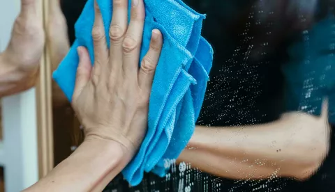 či&scaron;ćenje ogledala