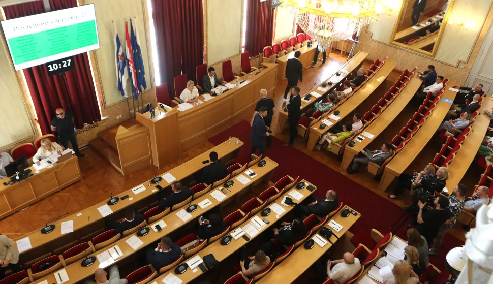 Osijek, 03. 06. 2025, Županijska 4. Konstituirajuća sjednica Gradskog vijeća.snimio GOJKO MITIĆ