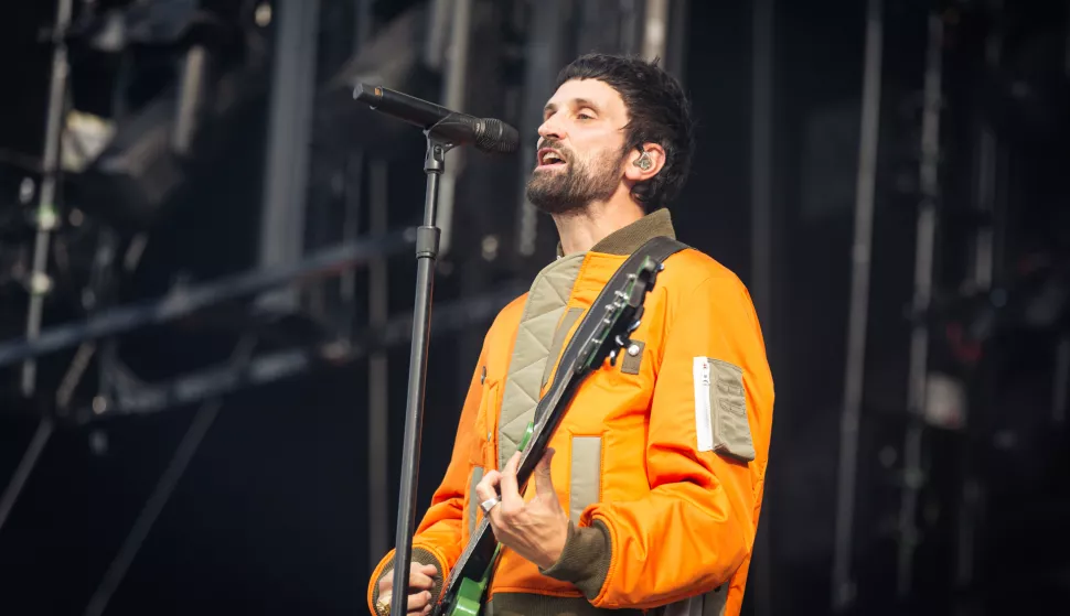 Sergio Pizzorno of Kasabian band performs live on the second day of the Rock en Seine Festival in Paris. The British rock band Kasabian performed at the second day of the Rock en Seine Festival, at Domaine National Saint-Cloud, in Paris. (Photo by Telmo Pinto/SOPA Images/Sipa USA) Photo: SOPA Images/SIPA USA
