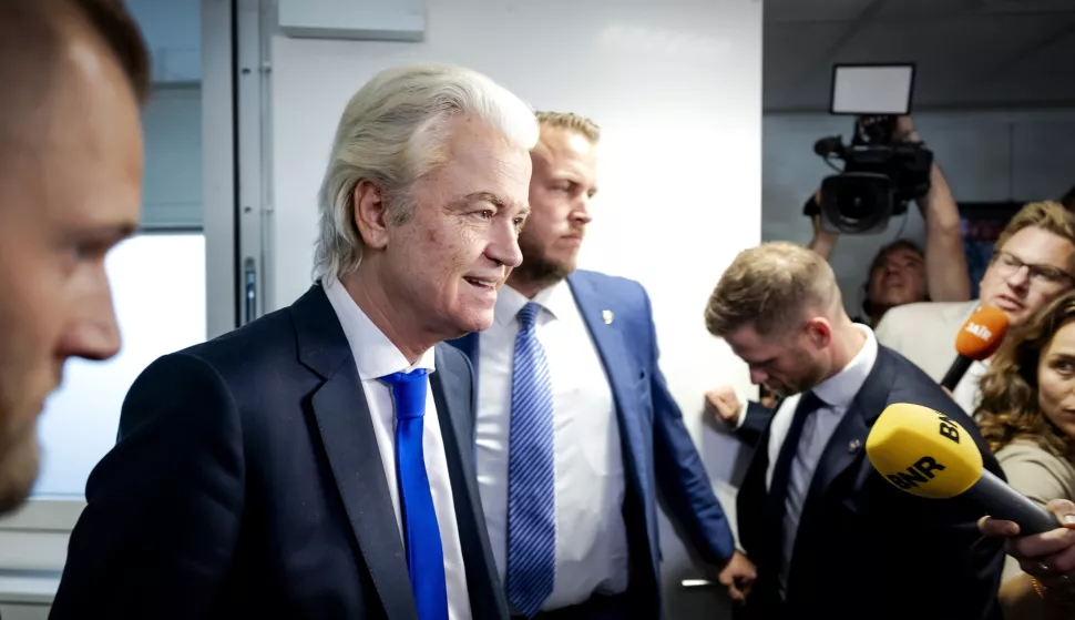 epa12151564 Geert Wilders (2-L), Dutch Party for Freedom (PVV) leader speaks to the press after coalition talks on asylum plans in the House of Representatives, in The Hague, The Netherlands, 02 June 2025. Wilders warned that his PVV party will leave the coalition unless the other parties adopt six of the 10 points in his latest plan for stricter immigration rules. EPA/ROBIN VAN LONKHUIJSEN