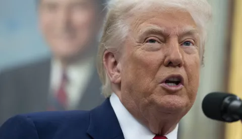 epa12141448 US President Donald Trump speaks during the swearing-in ceremony for Jeanine Pirro, as interim US Attorney for the District of Columbia, in the Oval Office at the White House in Washington, DC, USA, 28 May 2025. EPA/Chris Kleponis - Pool via CNP/POOL