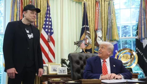 epa12145877 US President Donald Trump (R) and Elon Musk attend a press conference in the Oval Office at the White House in Washington, DC, USA, 30 May 2025. EPA/FRANCIS CHUNG/POOL
