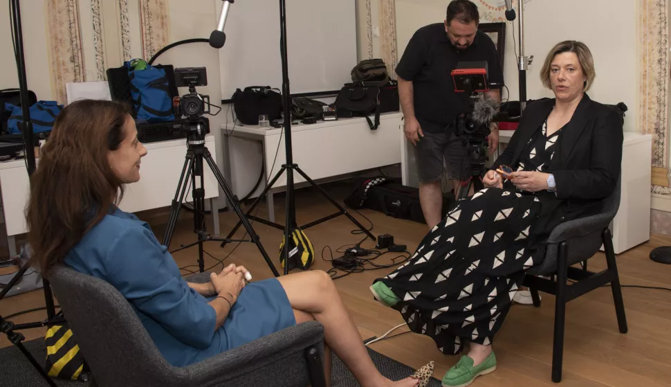 Ivana Dragičević u razgovoru s Nathalie Tocci