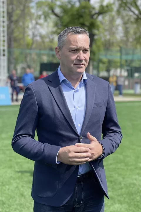 Osijek, 25. 04. 2023, Srednjoskolsko igraliste, otvorenje, novootvoreno igraliste, nogomet, umjetna trava, gradonacelnik Ivan Radic, predsjednik HNS - Marijan KusticSNIMIO BRUNO JOBST
