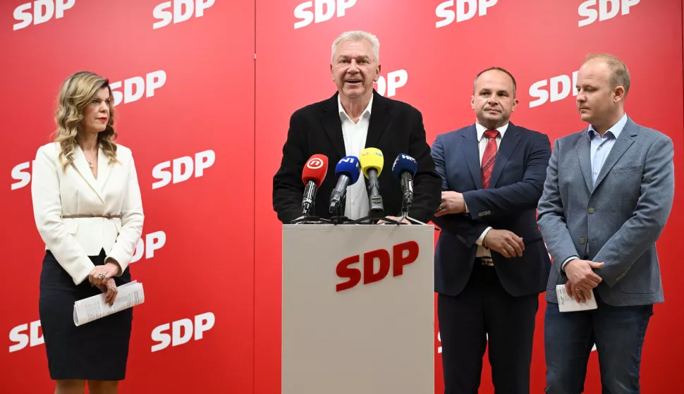 22.05.2025., Zagreb - SDP konferencija za medije, predsjednik SDP-a Sinisa Hajdas Doncic, Biljana Borzan, Misel Jaksic, Ranko Ostojic. Photo: Marko Lukunic/PIXSELL