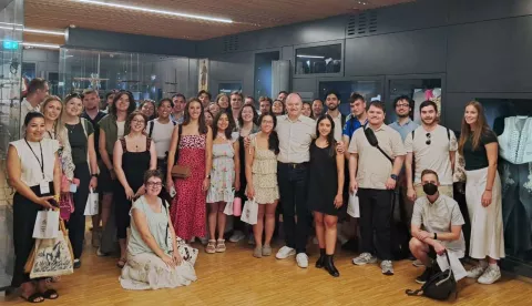 Zagreb, 7.6.2025.- Ministar demografije i useljeni?tva Ivan ?ipi? sudjelovao je u subotu na ljetnoj ?koli "Domovina", namijenjenoj mladim pripadnicima hrvatskog iseljeni?tva, te istaknuo va?nost da se te mlade ljude upozna s mogu?nostima koje Hrvatska nudi. foto HINA/ Ministarstvo demografije i useljeni?tva/ ua