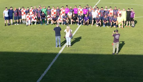 Na Sportskom rekreacijskom centru Stanko Vlainić–Dida u Slavonskom Brodu svečano je otvoreno novo nogometno igralište, izgrađeno uz potporu Hrvatskog nogometnog saveza (HNS).