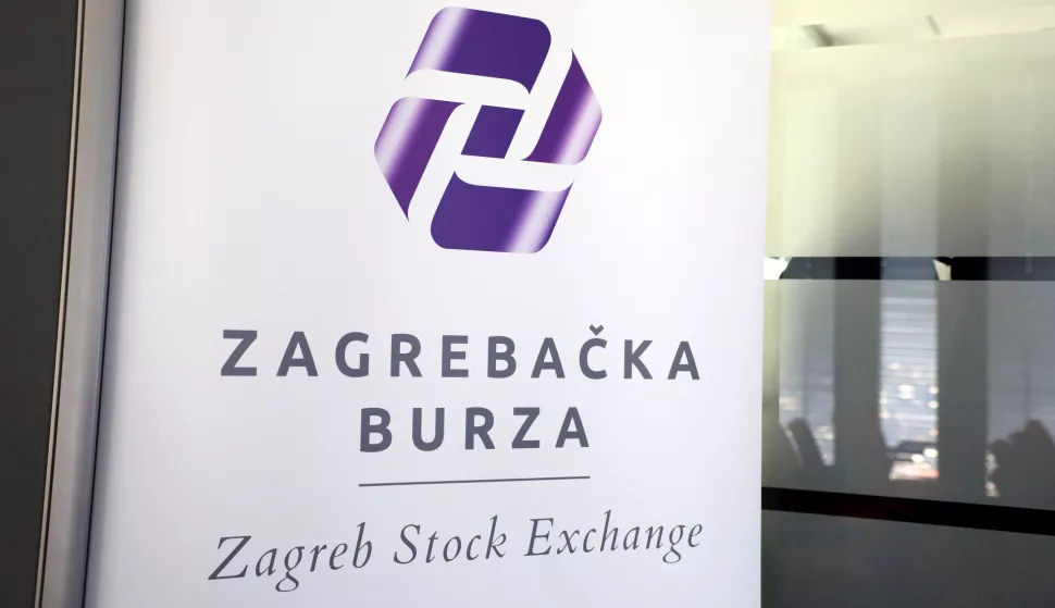 Zagreb, 07.12.2018. - Zagrebačka burza jedina je hrvatska burza vrijednosnih papira te je jedna od značajnijih burzi vrijednosnih papira u Jugoistočnoj Europi. Smjetena je u neboderu Eurotower, u Lučićevoj ulici. foto HINA/ Lana SLIVAR DOMINIĆ/ lsd