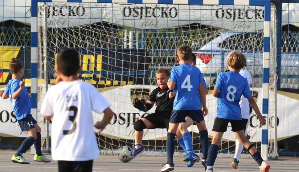Osijek, 08. 06. 2025, Igralište na Olimpiji, malonogometni turnir, Tri kornera Penal.snimio GOJKO MITIĆ