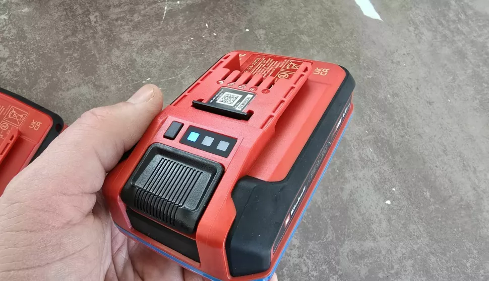 Vrlo izdržljiva i svestrana baterija za radionicu i vrt