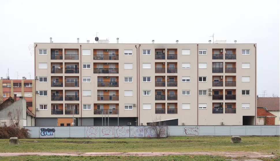 Osijek, 03. 02. 2025., nekretnine, nekretnina, stambena zgrada, stambene zgrade, zgrada, ilustracijaSNIMIO BRUNO JOBST