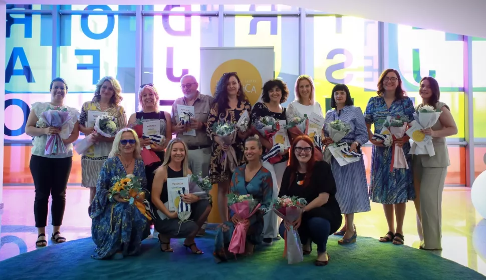 Predstavljena zbirka učiteljskih irokaza Plivamo na sceni/DokkicaOsijek, KC, lipanj 2025.Ustupljena fotografija