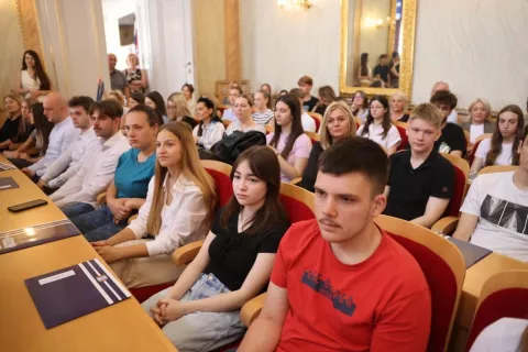 Dodjela priznanja OBŽ-a osnovcima i srednjoškolcimaOsijek, 10. lipnja 2025.Foto: OBŽ