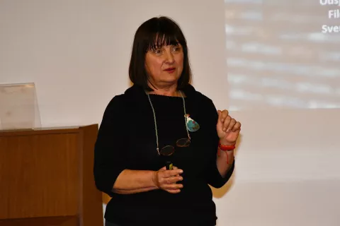17.02.2025., Slavonski Brod - Predavanje prof. dr. sc. Natase Jokic-Begic "Od boomera do zoomera - generacijske razlike u svakodnevnom zivotu" Photo: Ivica Galovic/PIXSELL
