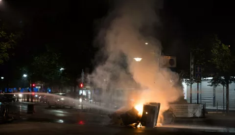 Neredi u Sjevernoj Irskoj treću noć zaredom