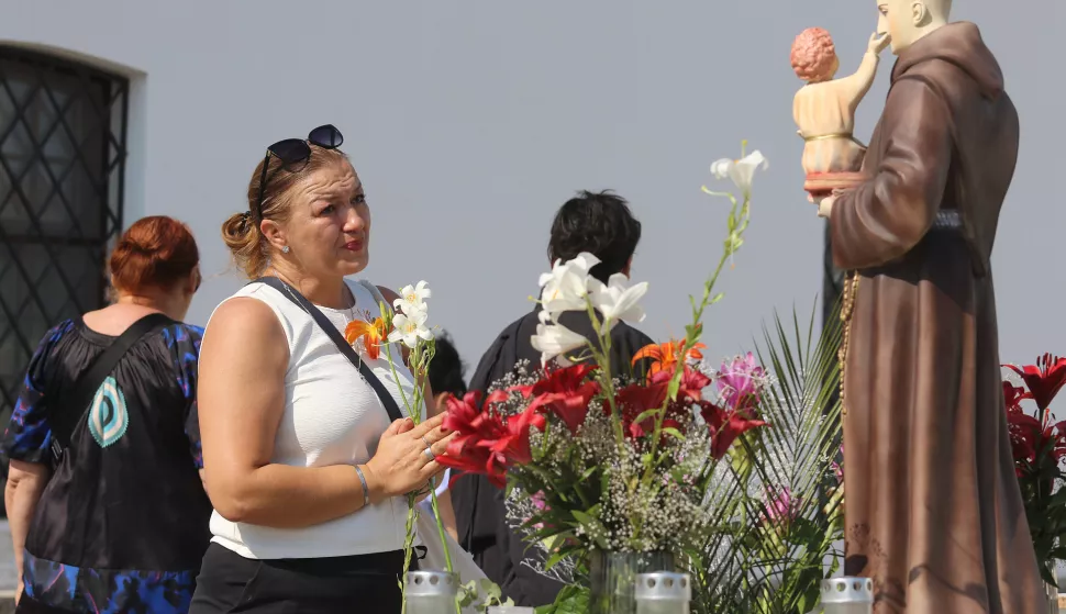 Osijek, 13. 06. 2025, Tvrđa, i oko Tvrđe, Antunovo, misa, ispovjedi, proštenje, kirvaj.snimio GOJKO MITIĆ