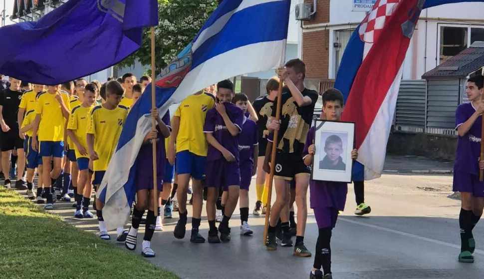 U znak sjećanja na taj tragični događaj i nesretnog dječaka NK Olimpija u subotu (14. lipnja) 22. put na svom igralištu organizirala je memorijalni nogometni turnir "Marko Svrtan" za mlađe pionire odnosno dječake do 13 godina. 