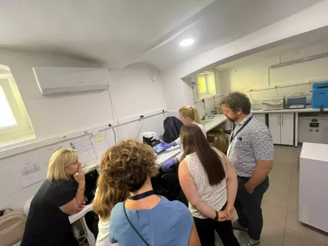 U petak, 13. lipnja, na Fakultetu za dentalnu medicinu i zdravstvo Osijek (FDMZ), održana je znanstvena radionica pod nazivom "Tackling Drug Resistance in Cancer" (Borba protiv rezistencije na lijekove u liječenju raka).