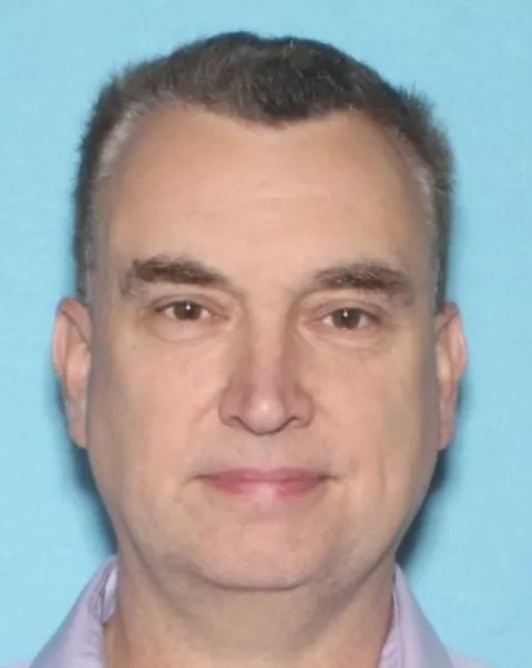 epa12175817 A handout photo made available on social media by the Minnesota Department of Public Safety, shows 57-year-old male Vance Luther Boelter, who is wanted for questioning by police in connection to the targeted killing of Democratic state assemblywoman Melissa Hortman and her husband Mark, in Brooklyn Park, Minnesota, USA, 14 June 2025. EPA/HANDOUT/MINNESOTA DEPARTMENT OF PUBLIC SAFETY HANDOUT Editorial Use OnlyHANDOUT EDITORIAL USE ONLY/NO SALES