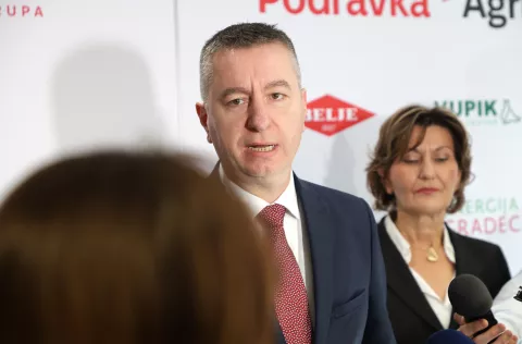 Osijek, 31. 01. 2025., Akvizicija, potpisivanje Ugovora, Fortenova grupa, Podravka grupa, Podravka Agri, prijenos udjela, Belje, Vupik, PIK - Vinkovci, Energije Gradec, Belje Agro-Veta i Felixa, Fabris PeruškoSNIMIO BRUNO JOBST