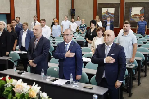 VINKOVCI - KONSTITUIRAJUĆA SJEDNICA,U Skupštini VSŽ-a 37 vijećnika, Dalibor Šandrk predsjednik16. 6. 2025.