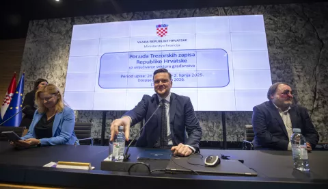 Zagreb, 21.05.2025 - Ministarstvo financija predstavilo je novo izdanje trezorskih zapisa. Također, predstavljena je aplikacija M-Riznica, digitalna platforma za vrijednosne papire Ministarstva financija. Na fotografiji Marko Primorac. foto HINA/ Daniel KASAP/ dk