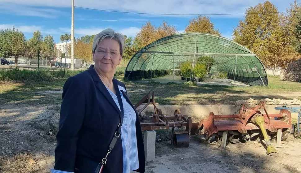 VINKOVCI Dobitnica Godišnje nagrade "Ivan Filipović" i Ružica Zucić ravnateljica vinkovačke Poljoprivredno šumarske školelipanj 2024.