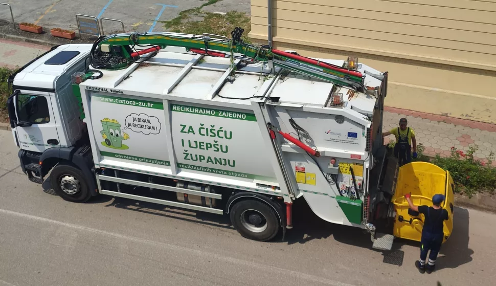 Sakupljanje otpada u Županji, snimila Marija Lešić Omerović