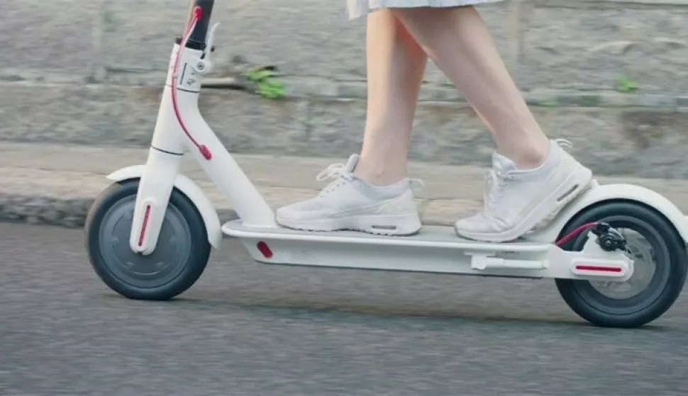 Desetogodi&scaron;nje dijete u Retfali palo s električnog romobila i ozlijedilo se, električni romobil, ilustracija