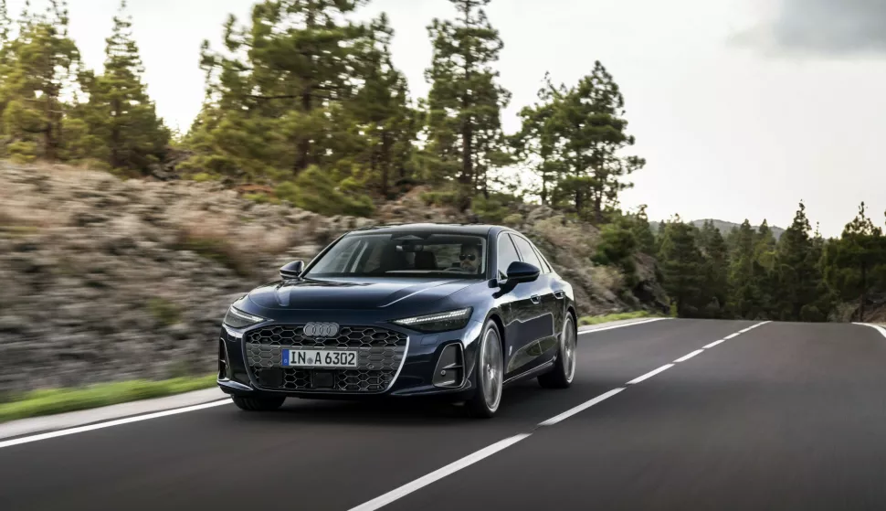 Dynamic photo,Colour: Firmament blue metallic