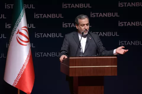epa12190554 Iranian Foreign Minister Abbas Araghchi gestures as he speaks during a press conference in Istanbul, Turkey, 22 June 2025. The US forces struck three of Iran's key nuclear sites: Natanz, Isfahan and Fordo, US President Trump announced on 21 June. Israel and Iran have been exchanging fire since Israel launched strikes across Iran on 13 June 2025 as part of Operation 'Rising Lion.' EPA/ERDEM SAHIN