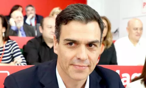 epa06769265 (L-R) Spanish Socialist Party's (PSOE) Organization Secretary Jose Luis Abalos, Secretary General Pedro Sanchez, and Chairwoman Cristina Narbona,attend a meeting of PSOE's federal executive board held at the offices of the party in Madrid, Spain, 28 May 2018.The PSOE announced on 25 May 2018 the presentation of a motion of no confidence against Spanish Prime Minister Mariano Rajoy at the Lower House a day after the Audiencia Nacional court announced the sentences against defendants of the Gurtel Case, in which several former members of ruling People's Party (PP) are involved. EPA/CHEMA MOYA