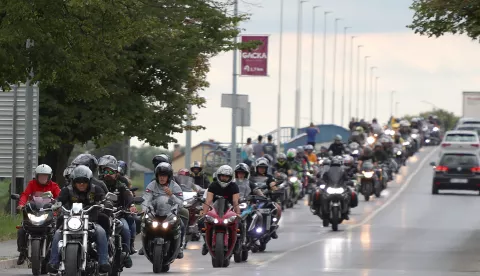 Osijek, 23. 06. 2023, osjecka ljetna noc, lipanj 2023, OLJN, defile, bikeriSNIMIO BRUNO JOBST
