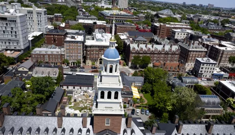 epa12139444 Harvard's Lowell House tower over the Harvard University campus in Cambridge, Massachusetts, USA, 27 May 2025. US President Donald Trump has instructed all federal agencies to terminate all federal government contracts, estimated to be 100 million dollars (88.2 million euros) with Harvard and its affiliates. EPA/CJ GUNTHER
