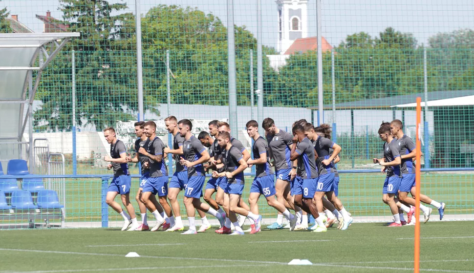 Osijek, 23. 06. 2025., Opus Arena, NK Osijek, prozivka, prozivka 2025 SNIMIO BRUNO JOBST