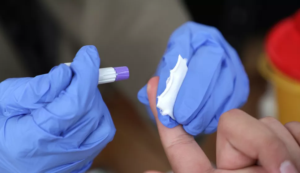 Osijek, 16. 05. 2025., Trg A. Starčevića, Hrvatski dan šećerne bolesti, nebo plavog rocka, mjerenje šećera, dijabetesSNIMIO BRUNO JOBST