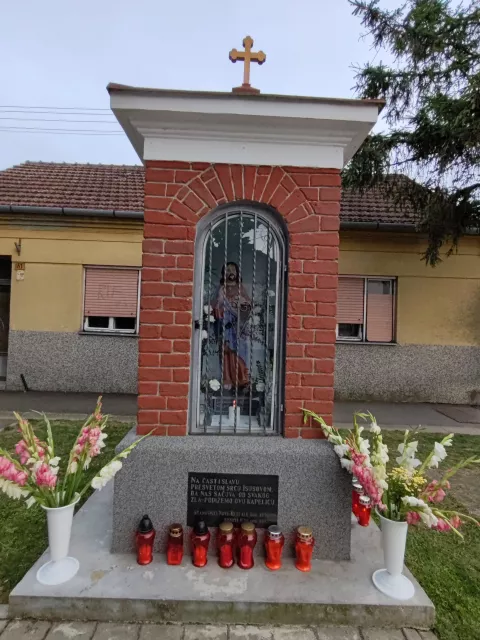 Zavjetna kapelica Presvetom Srcu Isusovom u Retfali