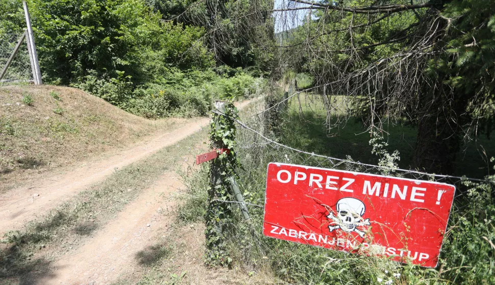 26.06.2025., Ogulin - U prostoru bivseg vojnog skladista u Ostarijama poginuo pirotehnicar. Photo: Kristina Stedul Fabac/PIXSELL