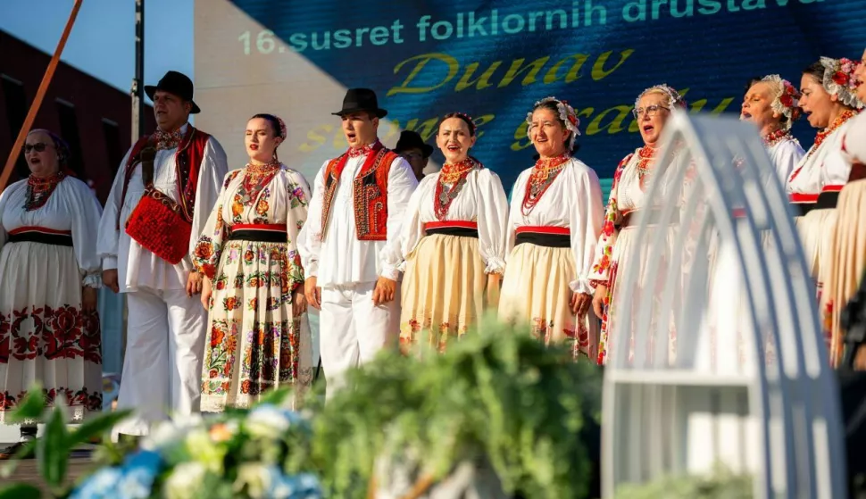 Folklorni susreti "Dunav svome gradu" prošle godine u Vukovaru