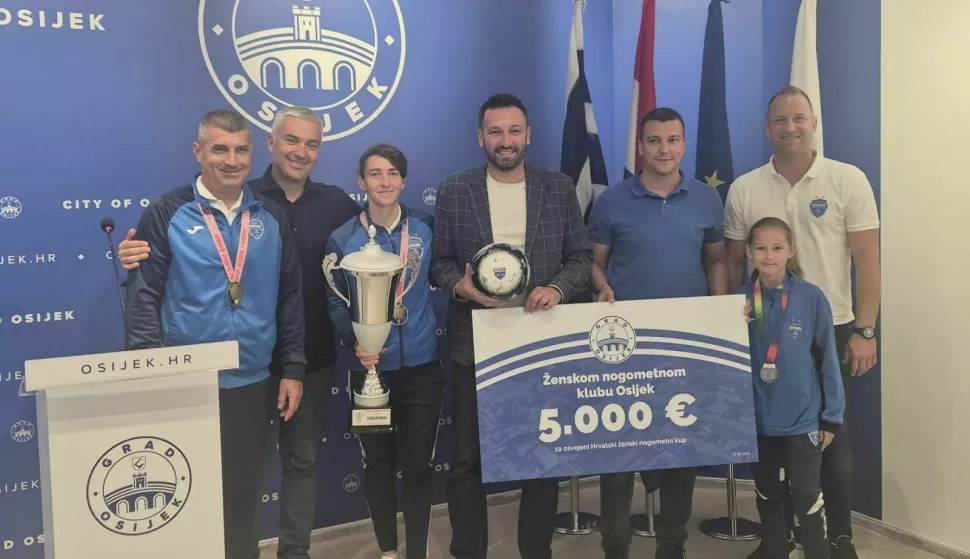 ŽNK Osijek od Grada dobio nagradu u iznosu od 5000 eura