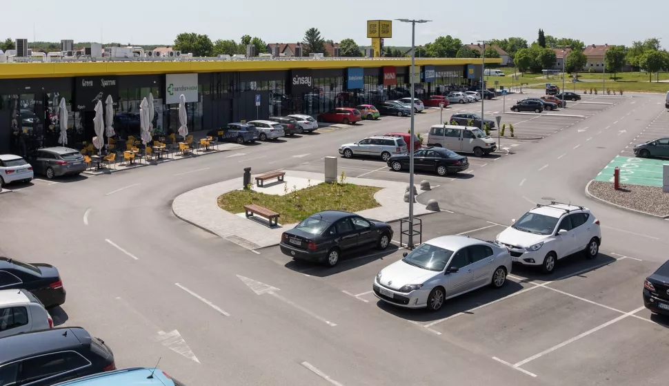 Vukovar, pregled madeža, STOP SHOP