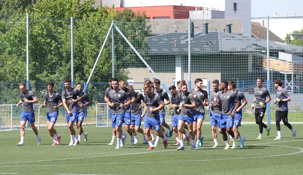 Osijek, 23. 06. 2025., Opus Arena, NK Osijek, prozivka, prozivka 2025 SNIMIO BRUNO JOBST