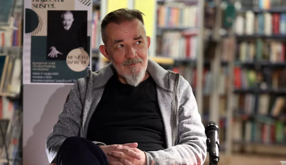 17.03.2023., Sibenik - Na Narodnom odjelu Gradske knjiznice ''Juraj Sizgoric'' &Scaron;ibenik odrzan je knjizevni susret s hrvatskim novinarom i piscem Renatom Bareticem. Photo: Dusko Jaramaz/PIXSELL