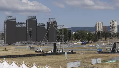 Zagreb, 28.06.2025. - Obilazak koncertnog prostora na Hipodromu s organizatorima koncerta Marka Perkovića Thompsona. foto HINA/ Lana SLIVAR DOMINIĆ/ lsd