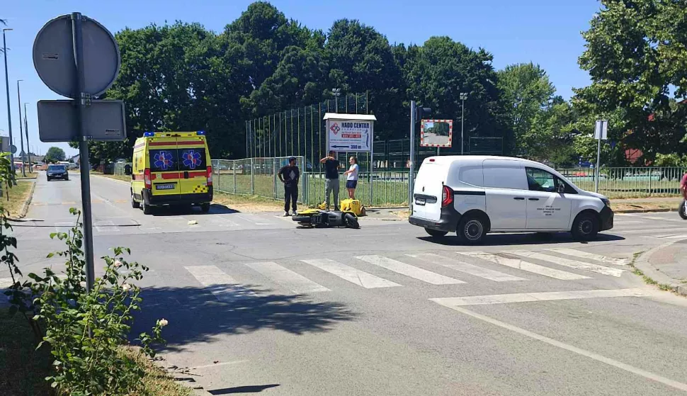 Dostavljač ozlijeđen u sudaru u Retfali