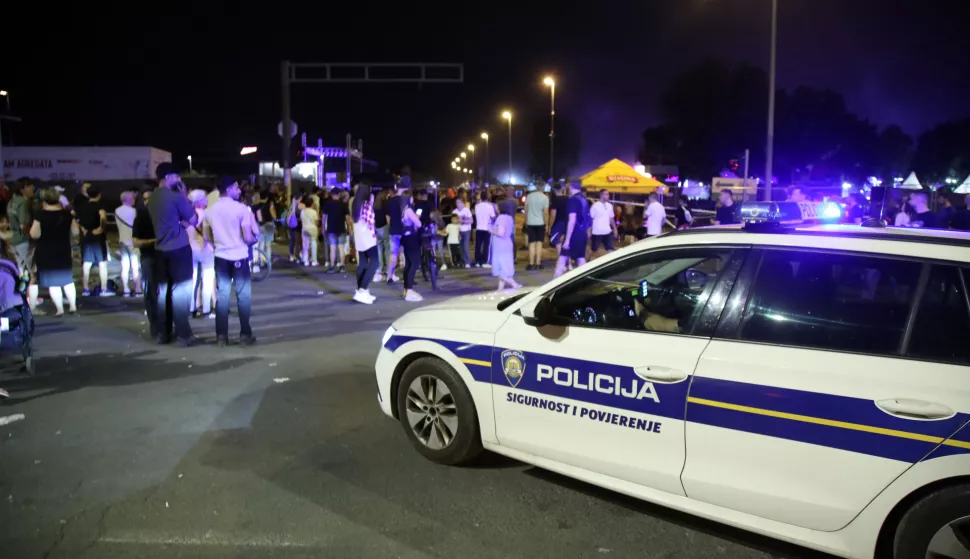 Zagreb, 05.07.2025 - Koncert Marka Perkovića Thompsona na zagrebačkom Hipodromu. Na fotografiji policijsko vozilo.foto HINA/ Denis CERIĆ /dc