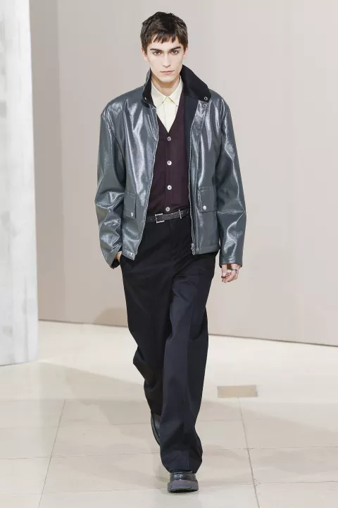 D&eacute;fil&eacute; Herm&egrave;s "Collection Masculine Pr&ecirc;t-&agrave;-Porter Automne/Hiver 2025-2026" lors de la Fashion Week de Paris, le 25 janvier 2025 Herm&egrave;s Fashion Show "Men Ready-to-Wear Collection Fall/Winter 2025-2026" at Paris Fashion Week. January 25th, 2025. Photo: AGENCE/BESTIMAGE/BESTIMAGE