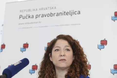 Zagreb, 03.04.2025. - Pučka pravobraniteljica Tena Šimonović Einwalter predstavila je svoje izvješće o stanju ljudskih prava u Hrvatskoj u 2024. te preporuke za poboljšanja. foto HINA/ Lana SLIVAR DOMINIĆ/ lsd