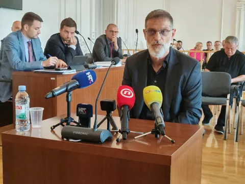 Slaven Bilić svjedoči na suđenju u Osijeku